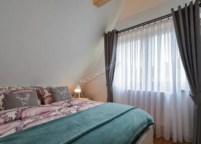 住宿加早餐酒店 Bartus Baliczek 布库维纳塔然斯卡